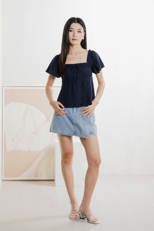 Lidith Textured Ribbon Lace Top In Navy