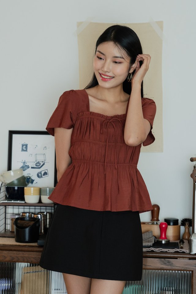 Mari Ruched Ribbon Top In Rust