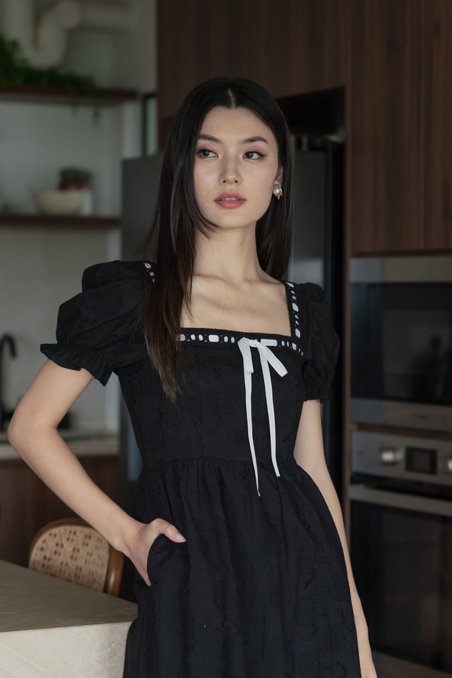 Elma Embroidery Ribbonette Midi Dress In Black