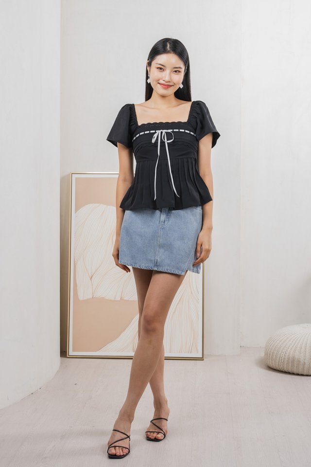 Julia Ribbonette Lace Top In Black