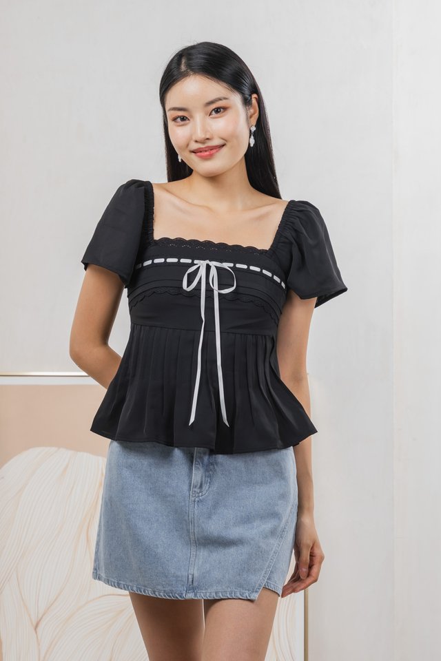 Julia Ribbonette Lace Top In Black