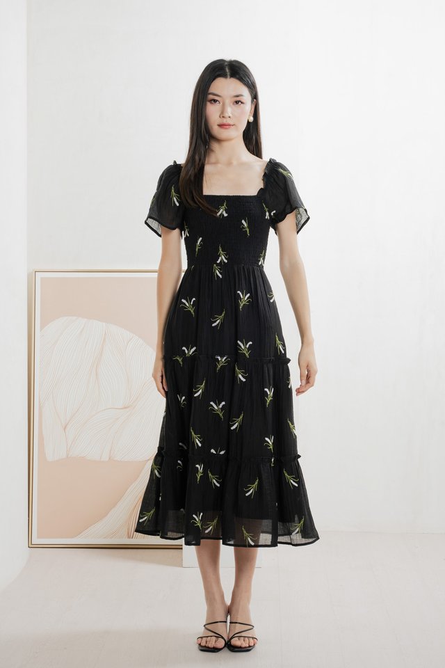 Imperia Smocked Midi Dress In Black