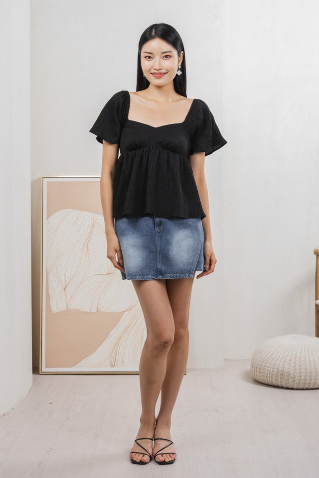 Tanya Textured Babydoll Top In Black