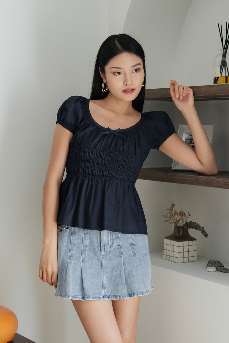 Sunny Smocked Bow Top In Navy