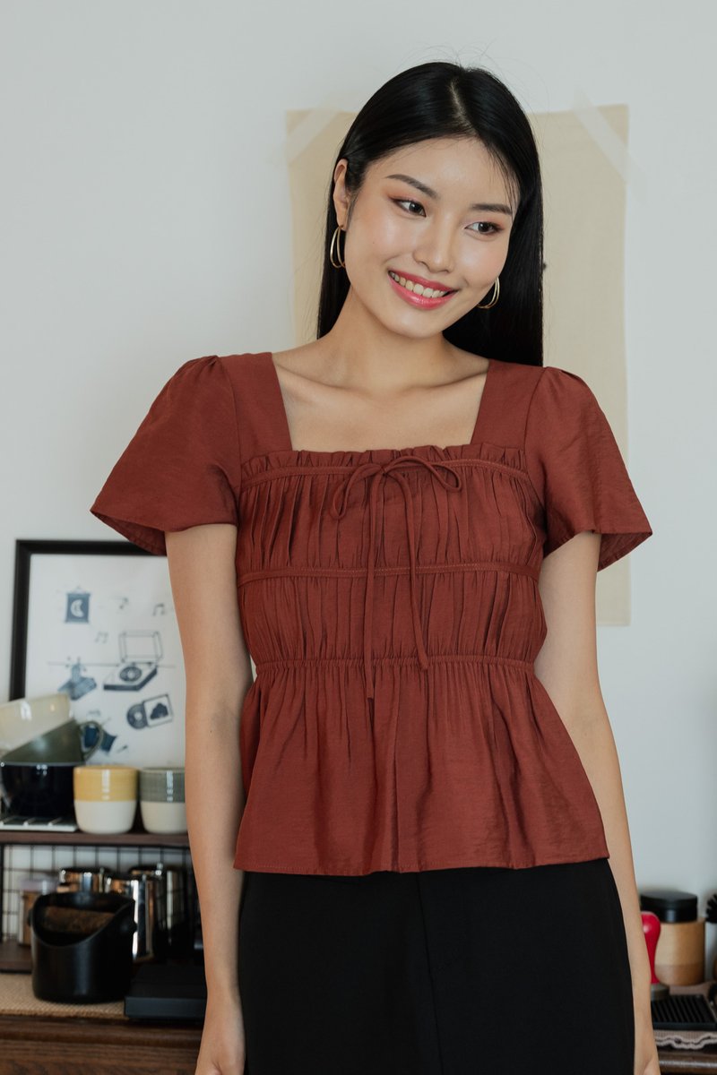 Mari Ruched Ribbon Top In Rust