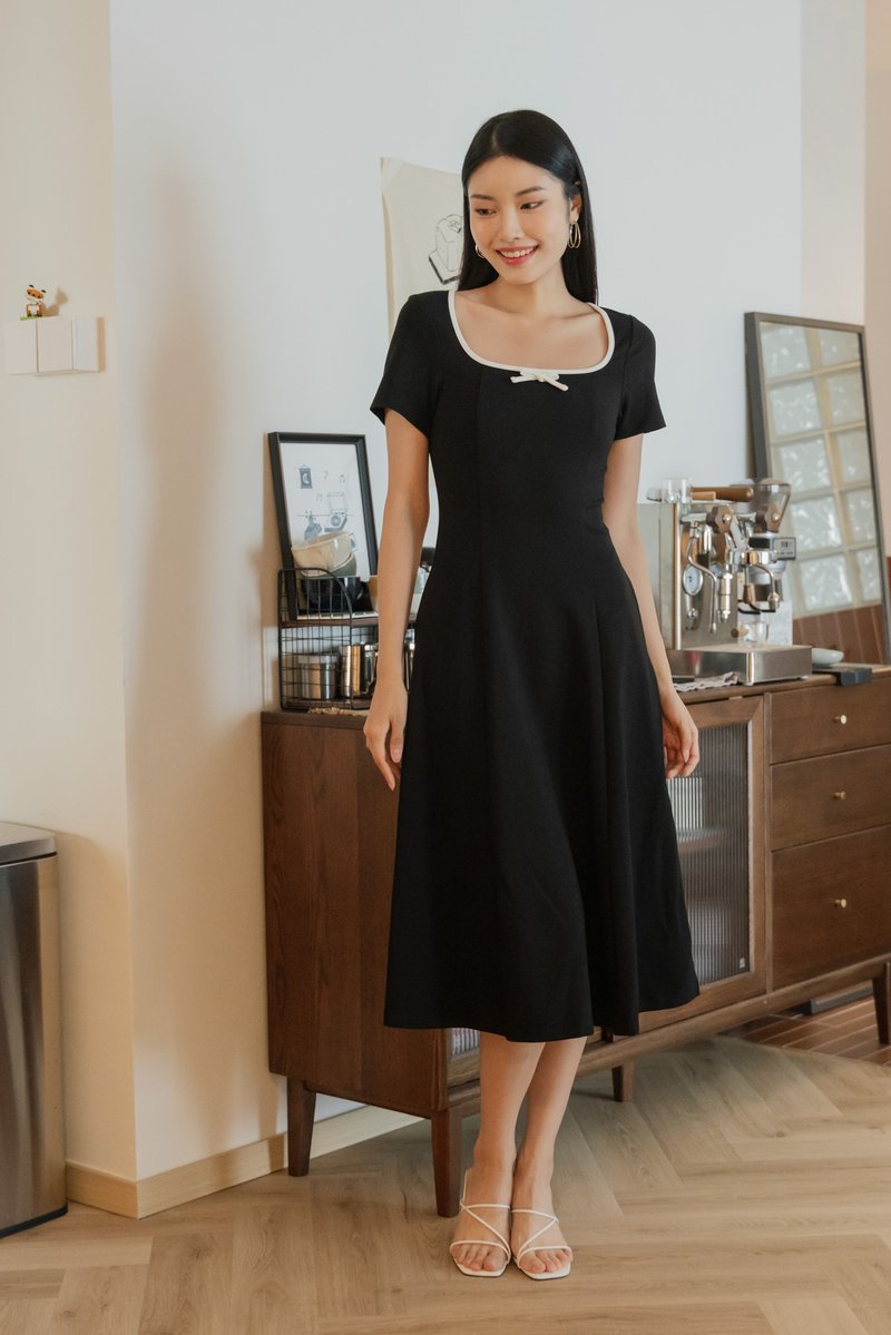 Kenzie Cotton Coquette Midi Dress In Black
