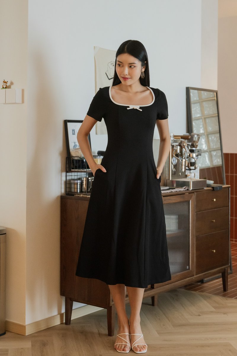Kenzie Cotton Coquette Midi Dress In Black