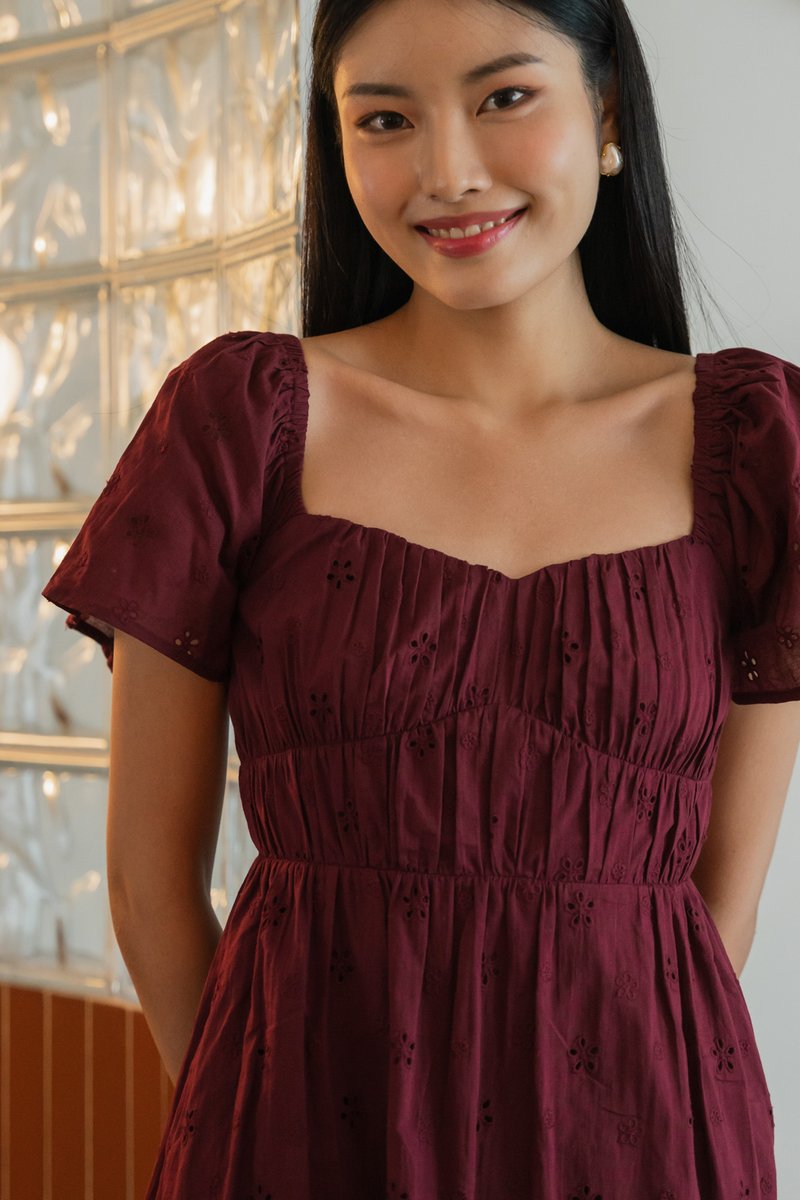 Ashby Eyelet Ruched Dress In Wine