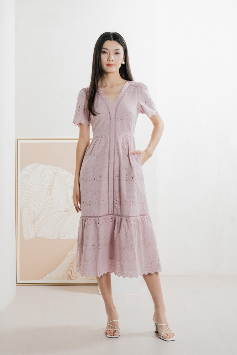 Lindsay Eyelet V neck Midi Dress In Pink (XS)