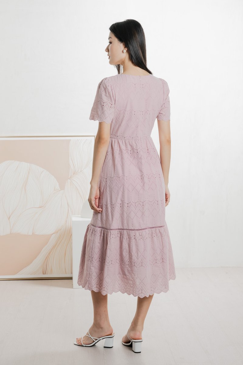 Lindsay Eyelet V neck Midi Dress In Pink (XS)