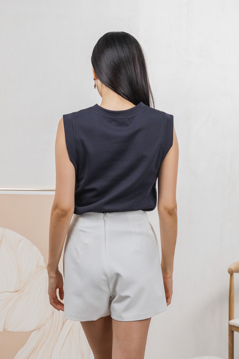 Aura Button Overlap Skort In White