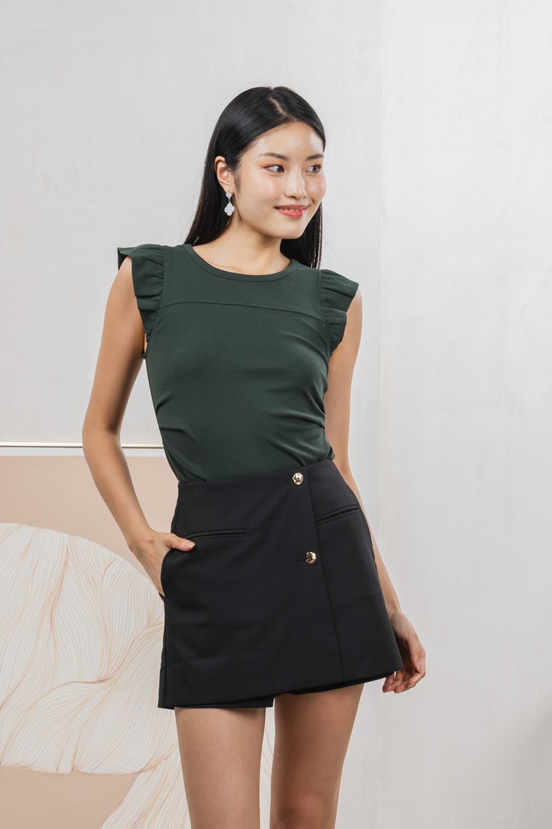 Aura Button Overlap Skort In Black