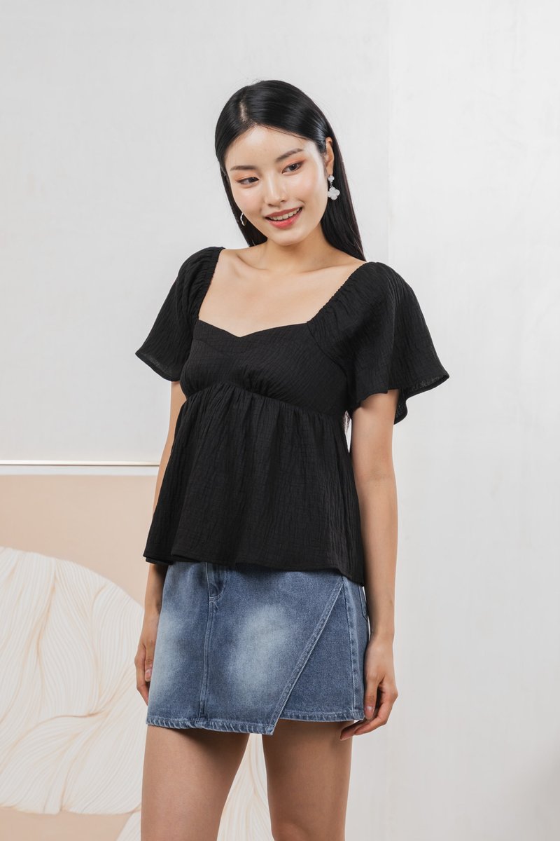 Tanya Textured Babydoll Top In Black