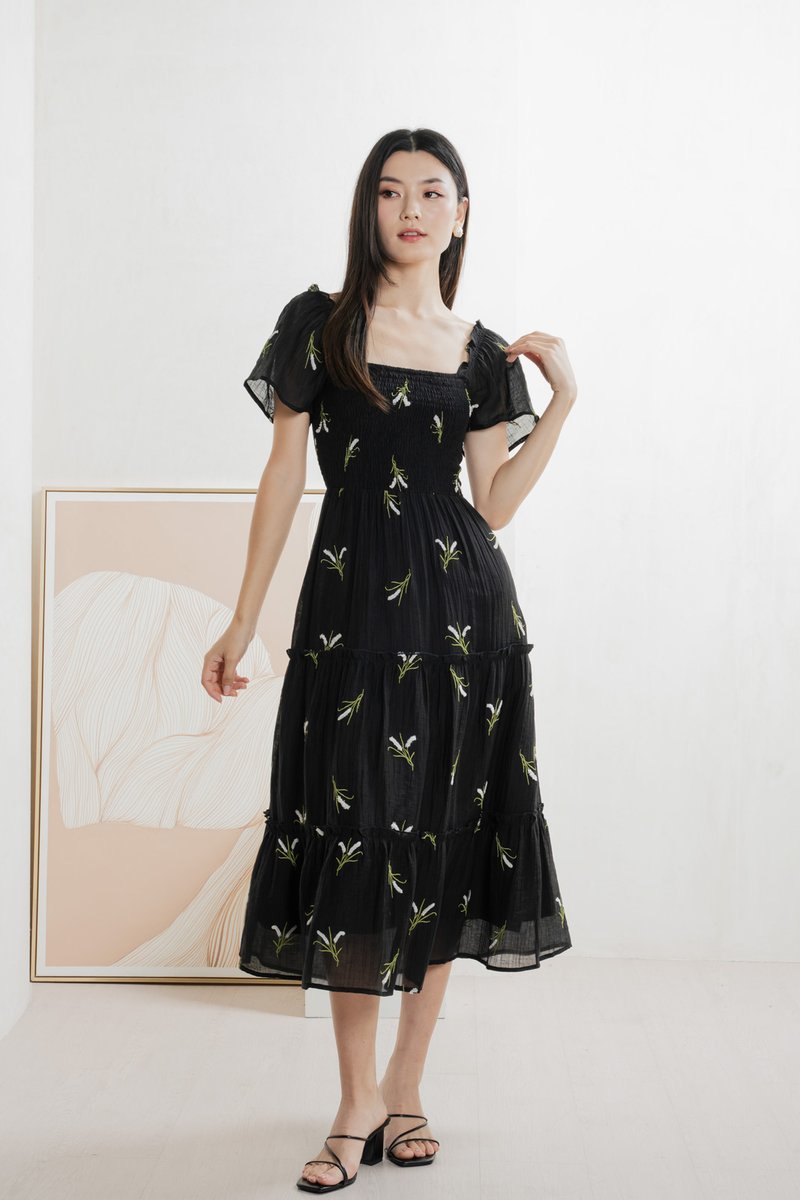 Imperia Smocked Midi Dress In Black (XS)
