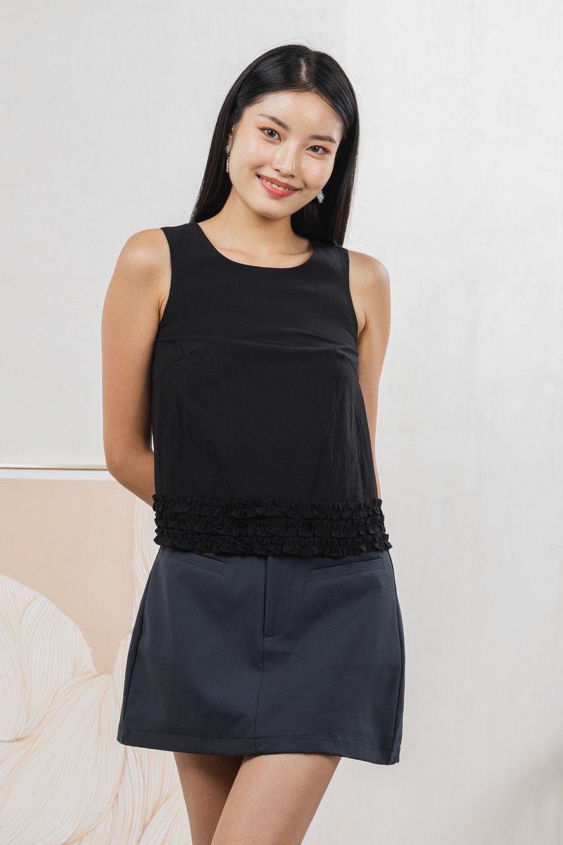 Tessa Ruffles Shift Top In Black