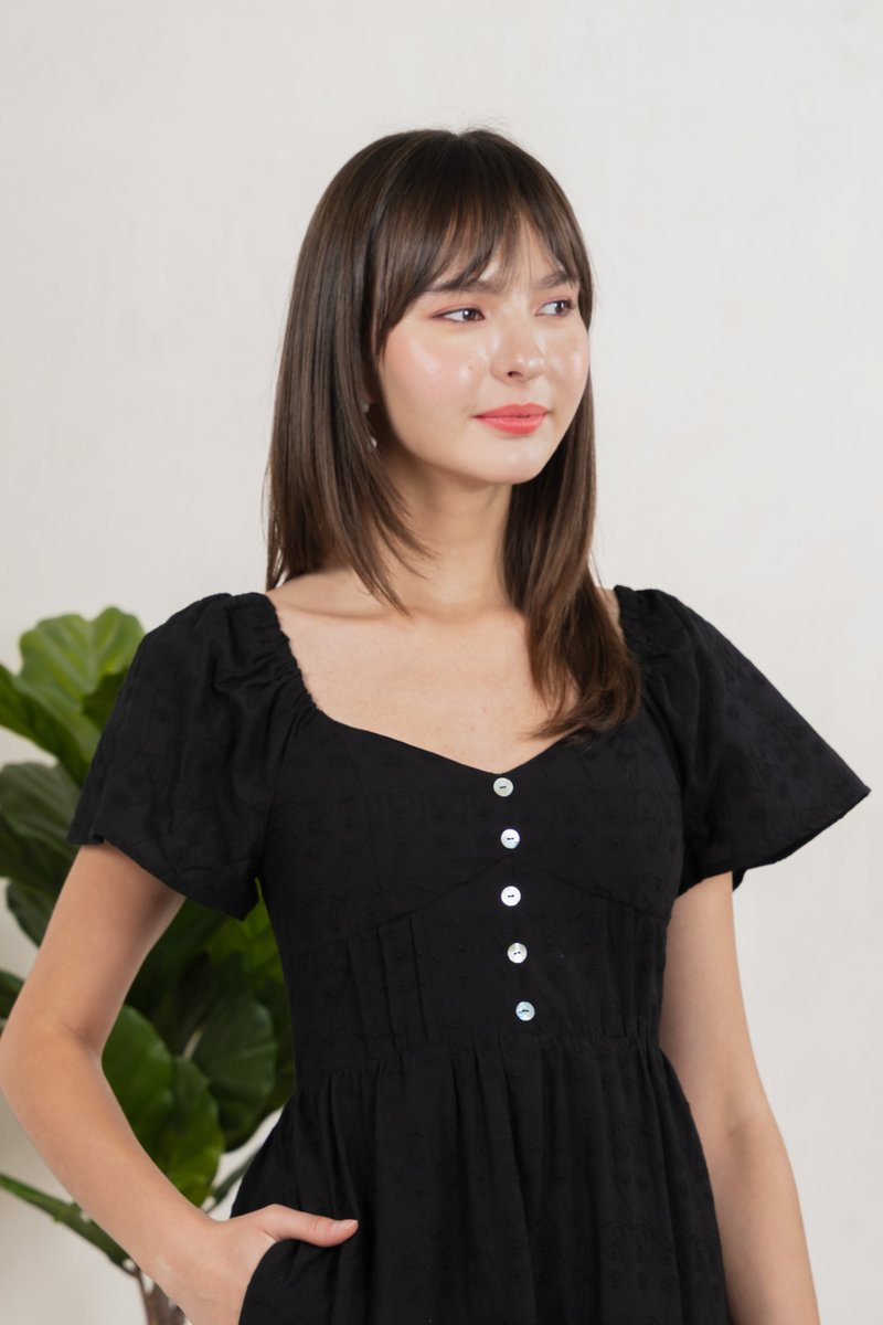 Vanya Embroidery Midi Dress In Black (XS)