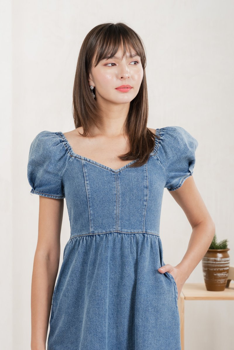 Elvera Puff Sleeves Denim Dress