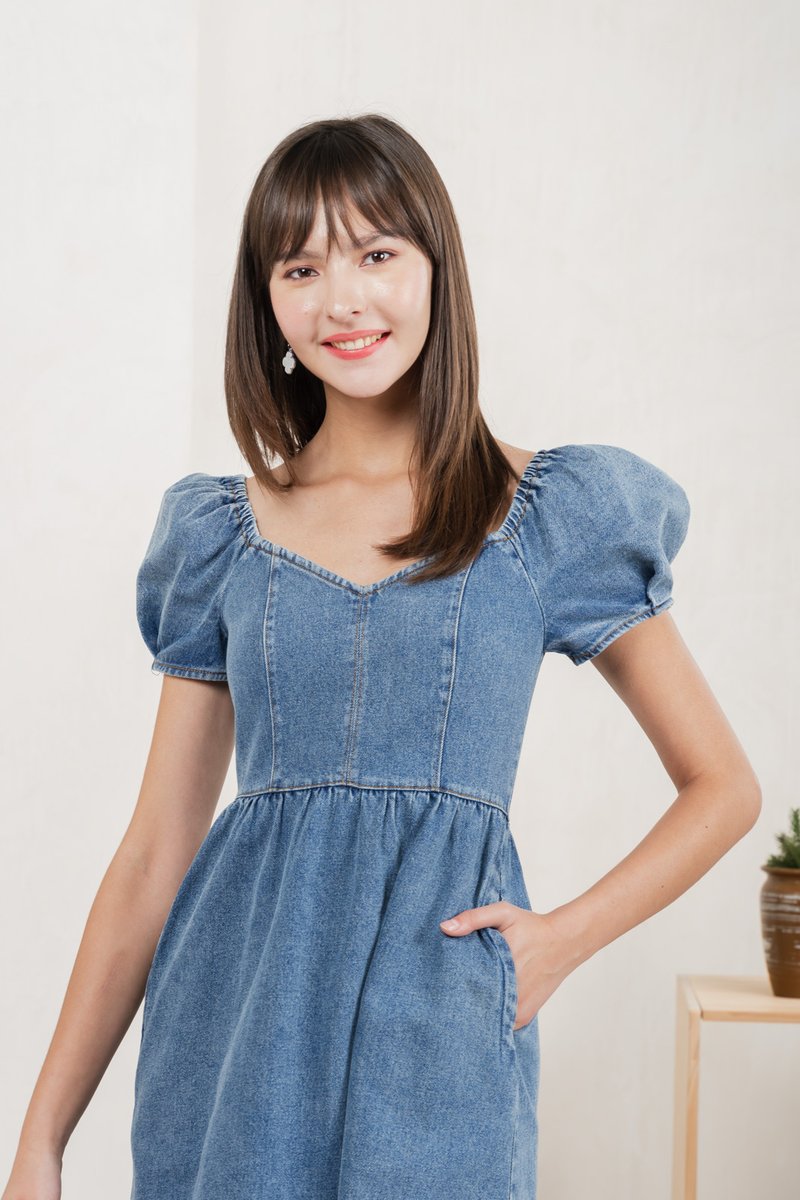 Elvera Puff Sleeves Denim Dress