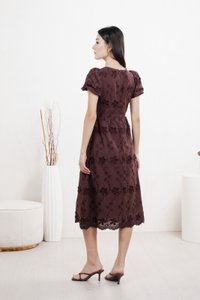 Mira Embroidery Midi Dress In Burgundy