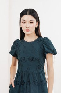 Mira Embroidery Midi Dress In Emerald
