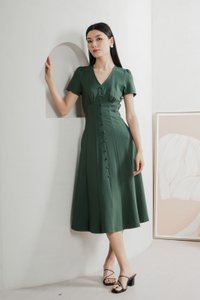 Bertie Buttons Empire Midi Dress In Forest