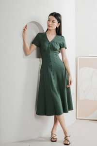 Bertie Buttons Empire Midi Dress In Forest