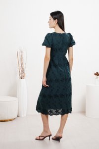 Mira Embroidery Midi Dress In Emerald