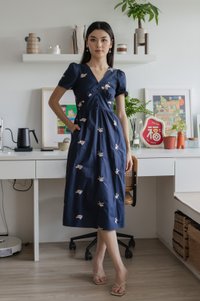 Fortuna Fleur Embroidery Midi Dress In Navy