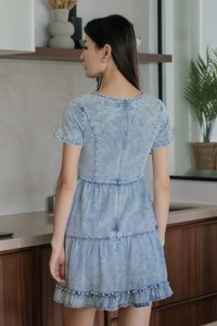 Glace Denim Tiered Ruffles Dress In Acid Wash