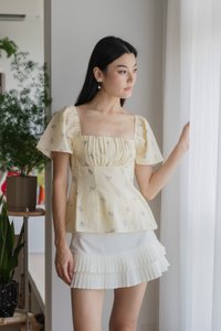 Citrine Floral Prints Ruched Top