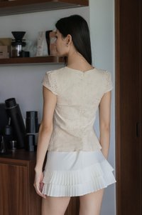 Mimi Eyelet Ribbon Top In Cream