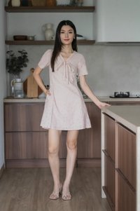 Memoir Eyelet Ribbon Dress In Dusty Pink