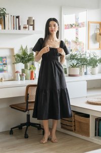 Peachy Textured Ribbon Midi Dress In Black