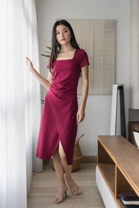 Oaklyn Side Ruched Overlap Midi Dress In Wine