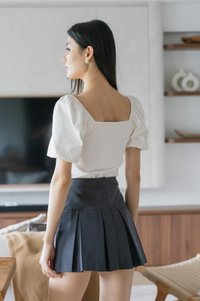 Sherry Pleated Staple Skort In Gunmetal