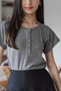 Boyce Buttons Knit Top In Grey