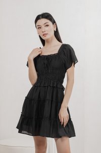 Ripple Textured Ruffles Tiered Dress In Black