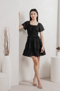 Ripple Textured Ruffles Tiered Dress In Black