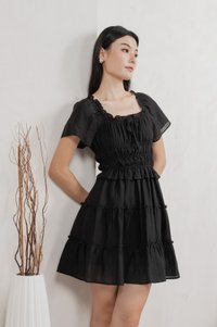 Ripple Textured Ruffles Tiered Dress In Black