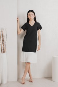 Marshall Pleated Hem Midi Dress In Black