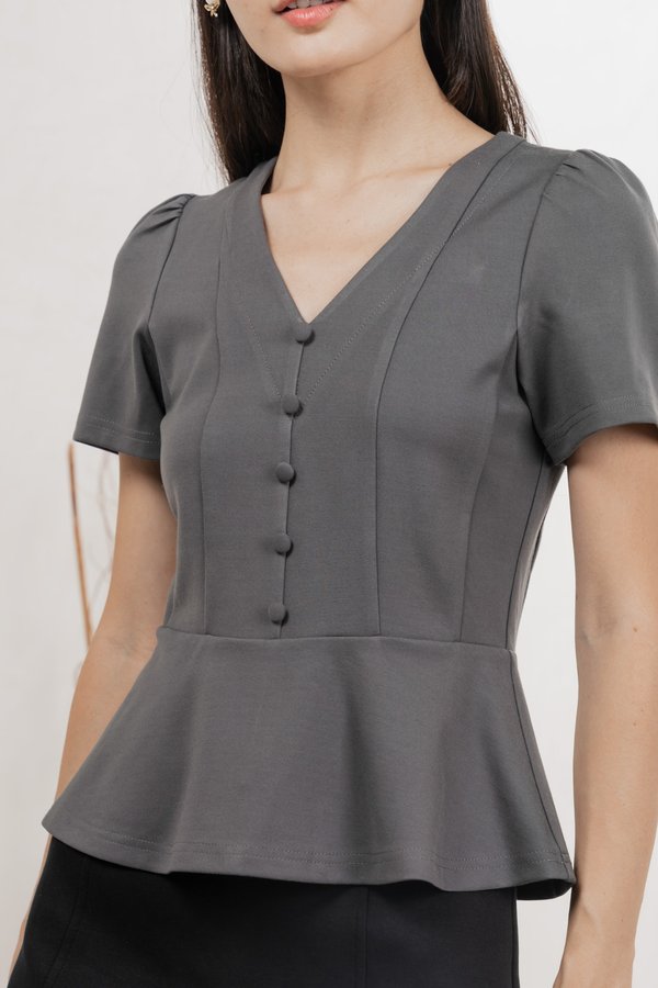 Lucien Buttons Cotton Top In Gunmetal