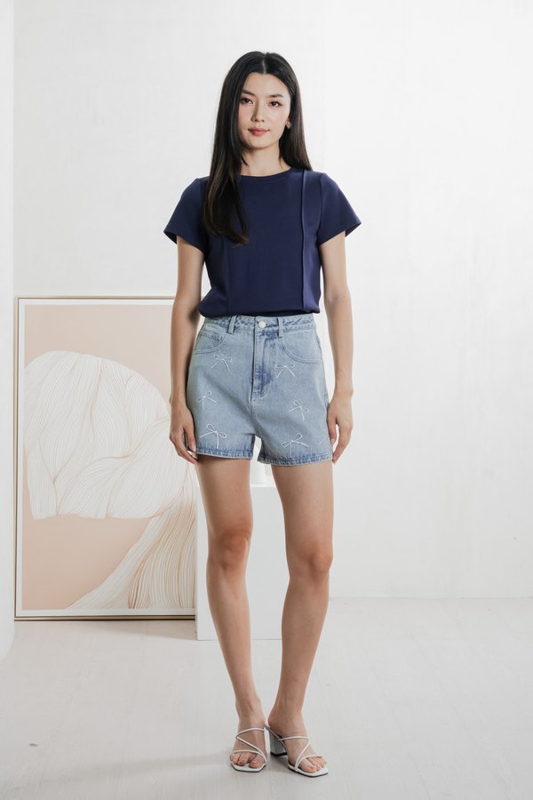 Ayumi Ribbon Denim Short In Light Wash (XS)