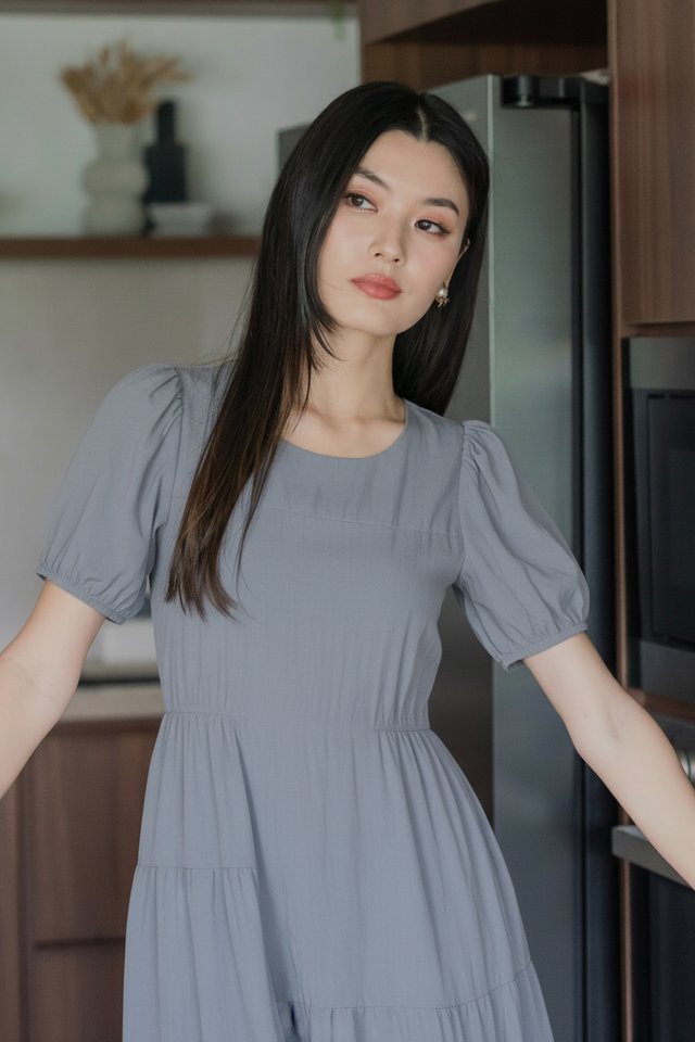 Hayami Puff Sleeves Midi Dress In Gunmetal