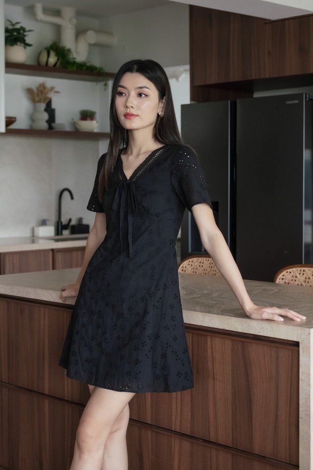 Memoir Eyelet Ribbon Dress In Black