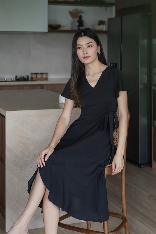 Rylan Faux Wrap Midi Dress In Black