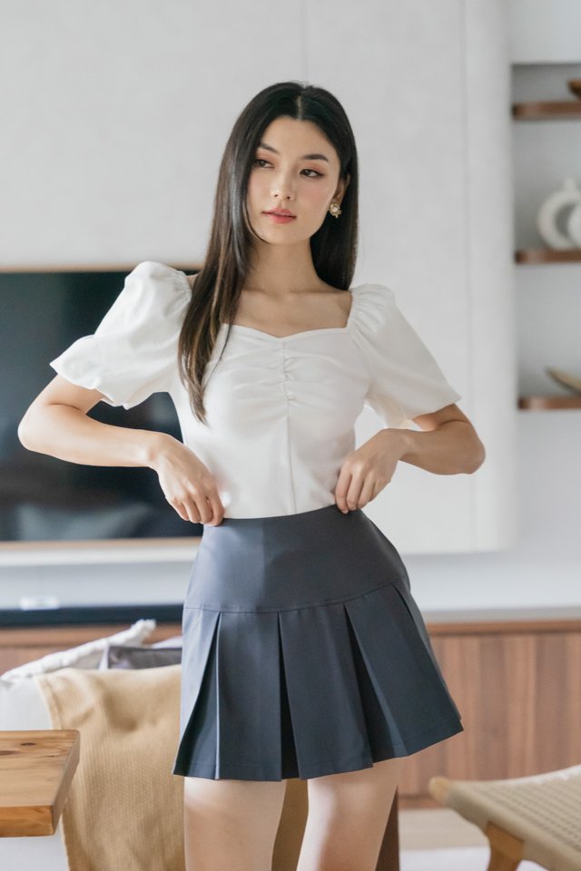 Sherry Pleated Staple Skort In Gunmetal