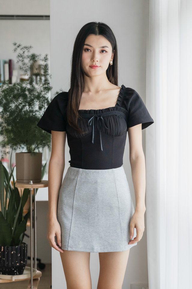 Lux Ribbon Cotton Ruched Top In Black