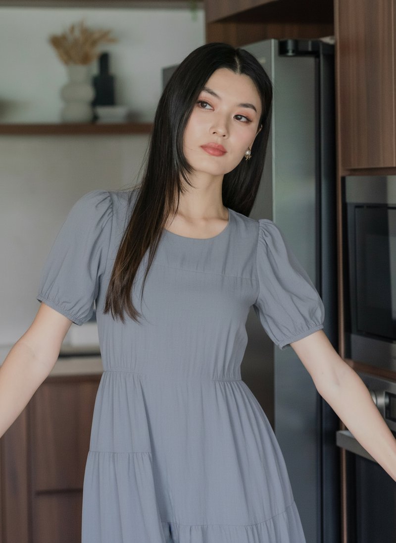 Hayami Puff Sleeves Midi Dress In Gunmetal