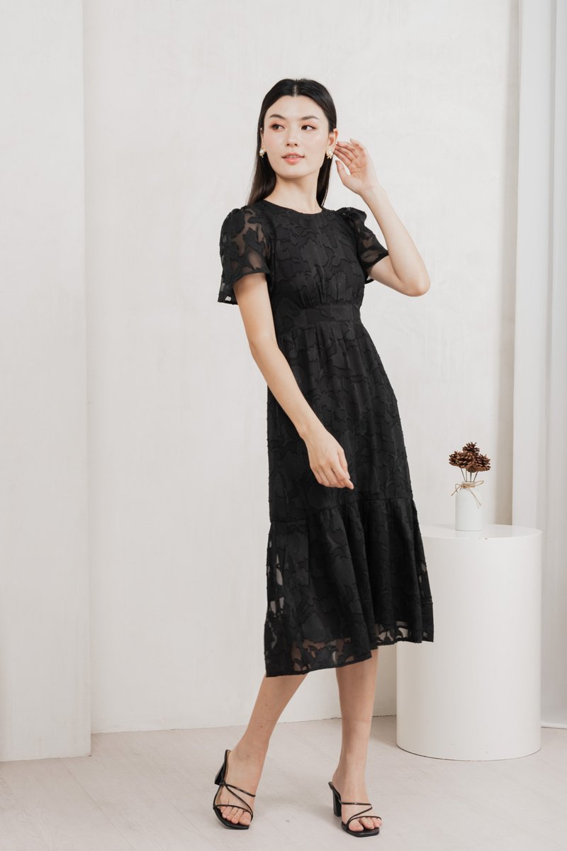 Monique Textured Midi Dress In Black