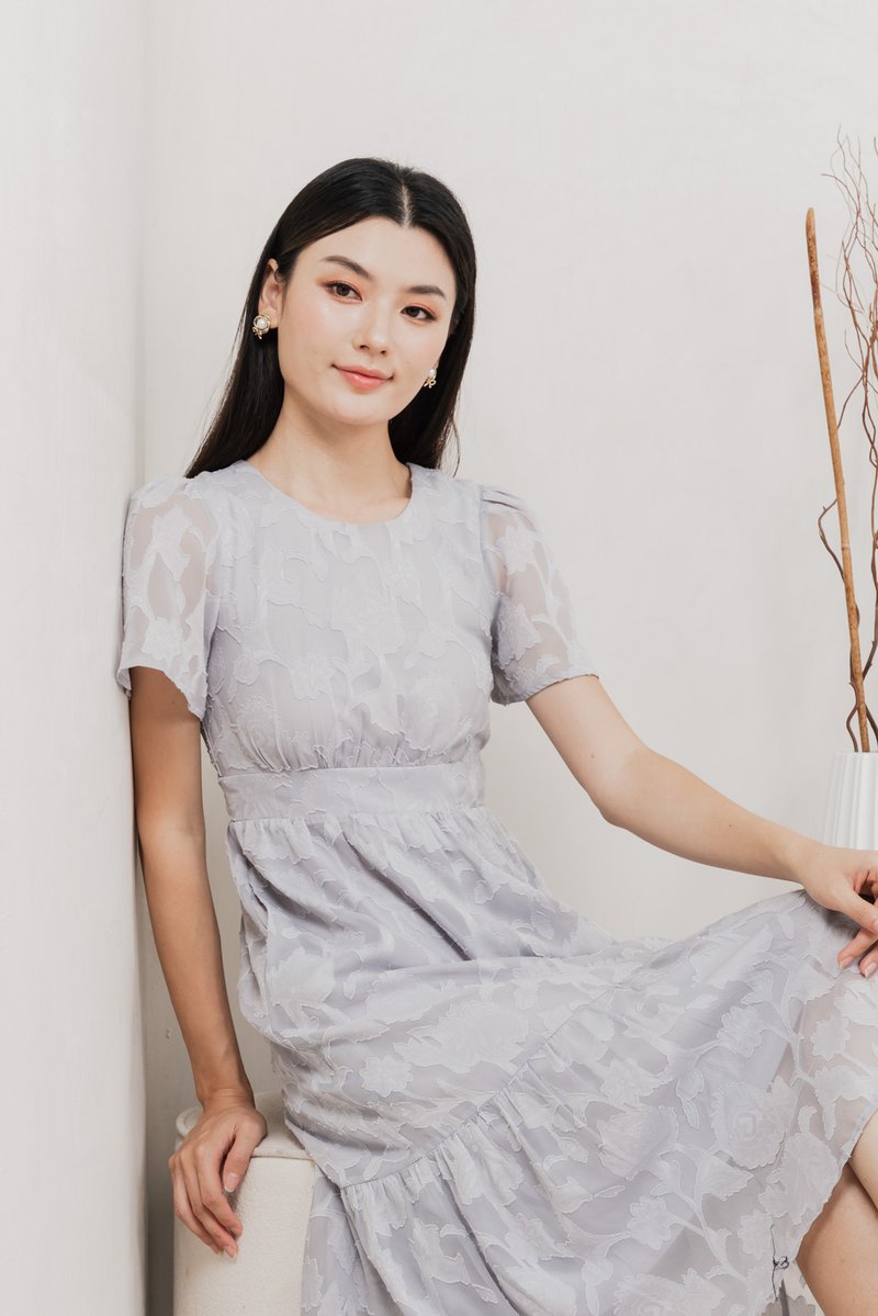 Monique Textured Midi Dress In Grey